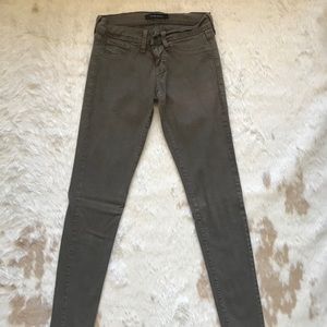 flying monkey jeans💘